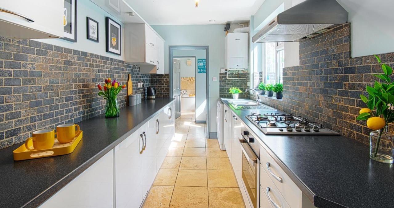 The Bishophill Gathering - Sleeps Up To 12 Apartment